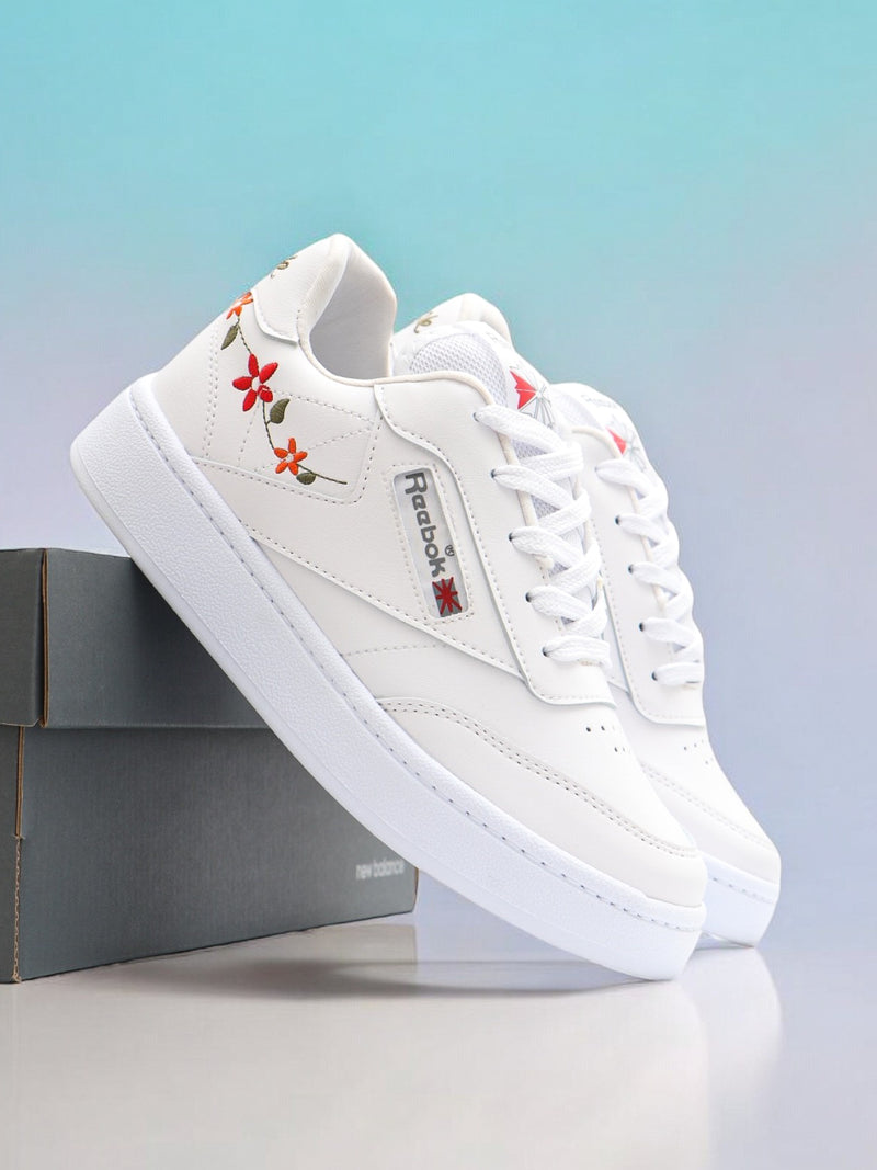 ✨ Edición Especial | 👟 Reebok Club Floral | 🔥 ¡Compre 2 y obtenga un 50% de descuento en la segunda unidad!